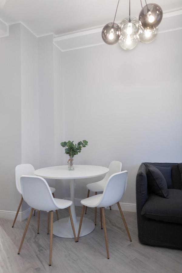Bnbutler - Pergolesi, 6 - Accogliente E Moderno A Due Passi Da Tutto Mailand Exterior foto