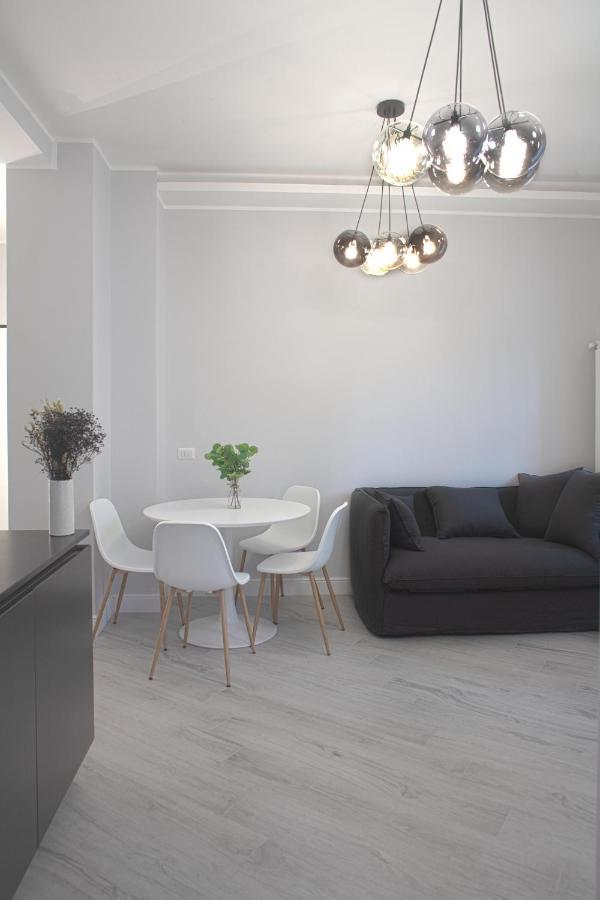 Bnbutler - Pergolesi, 6 - Accogliente E Moderno A Due Passi Da Tutto Mailand Exterior foto
